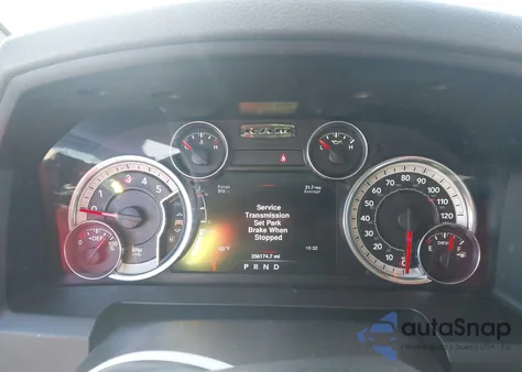 2016 Ram 1500 Big Horn из США, поврежденный, VIN 1C6RR7LM5GS338231